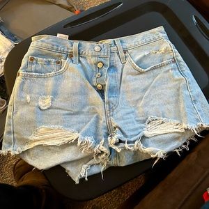 Levi 501 Jean shorts size 27